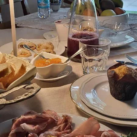 Landhuis Elis' House